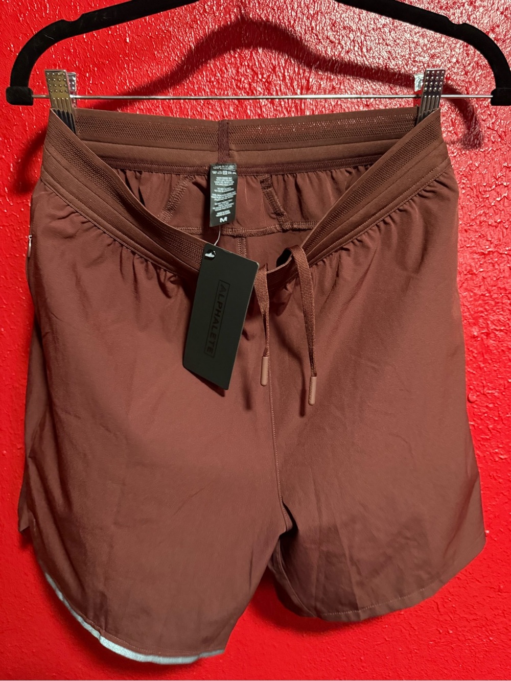 204. NWT Alphalete Men’s Maroon Athletic Shorts